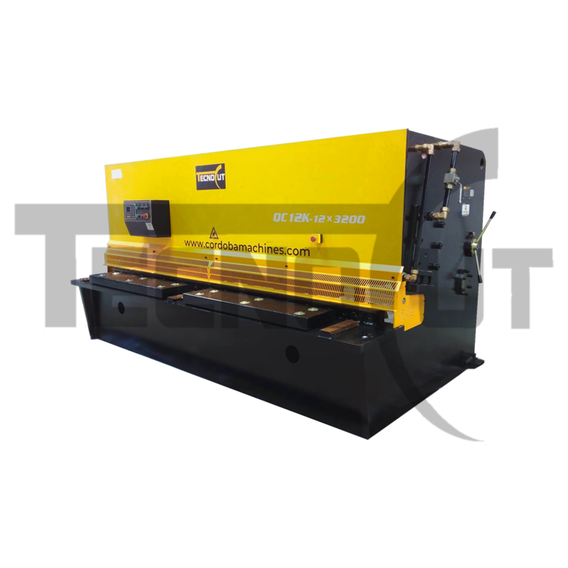Guillotina CNC